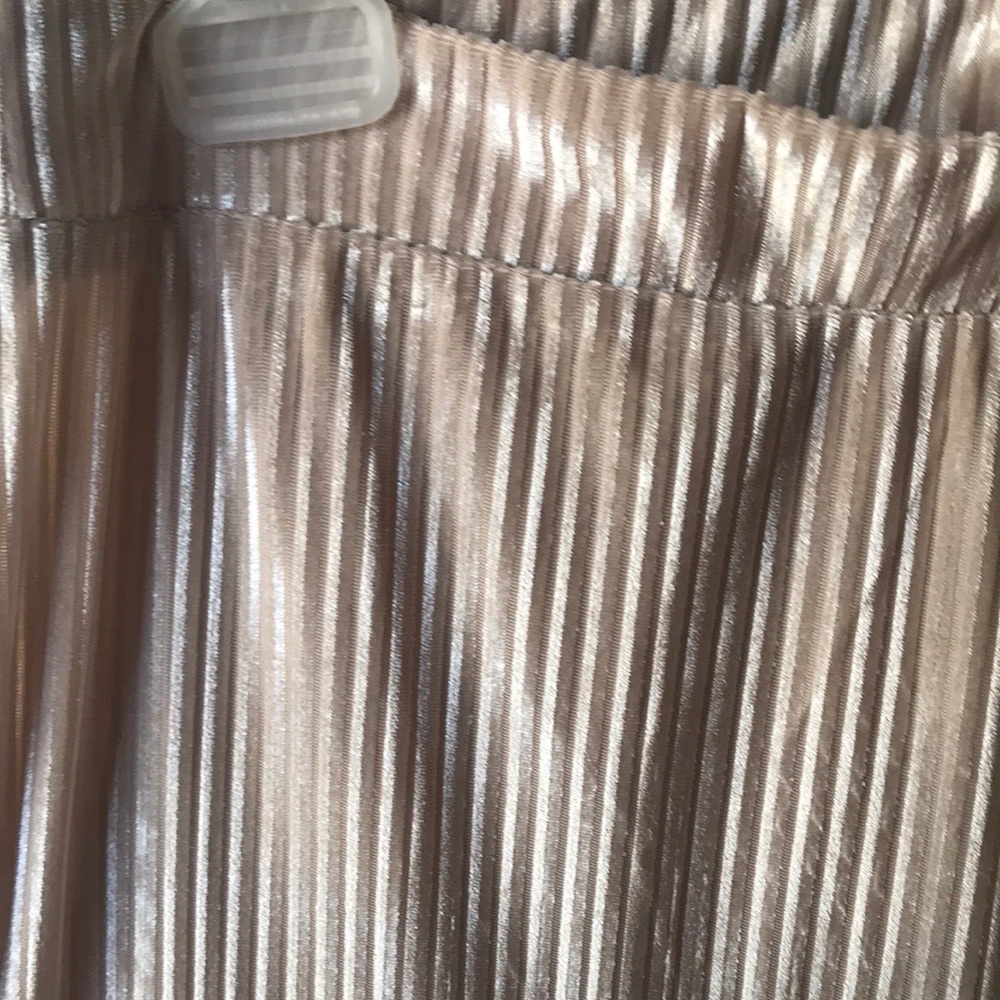 Charlotte Russe BNWT velvet pleated palazzo -L - Picture 4 of 4